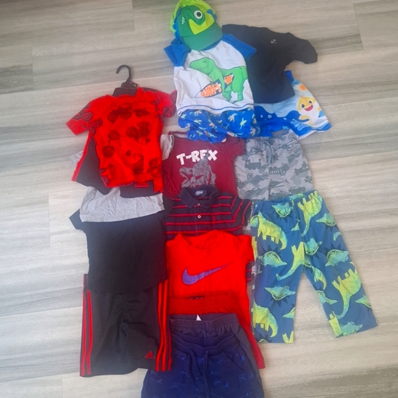 17 piece bundle! Toddler Boy size 24m/2T/3T - Picture 1 of 1